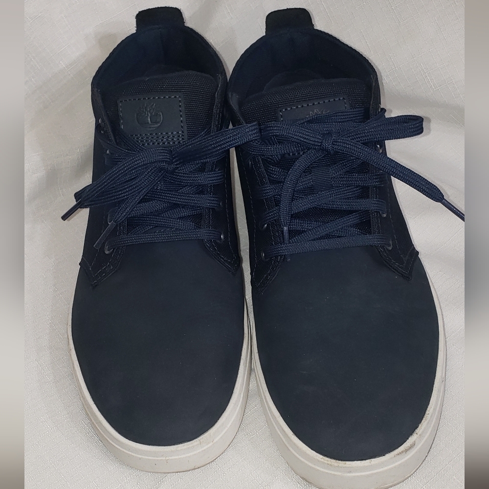 Timberland Men's Navy Chukka Boots with White Soles